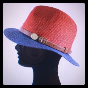 Staw Hat With Leather Strap